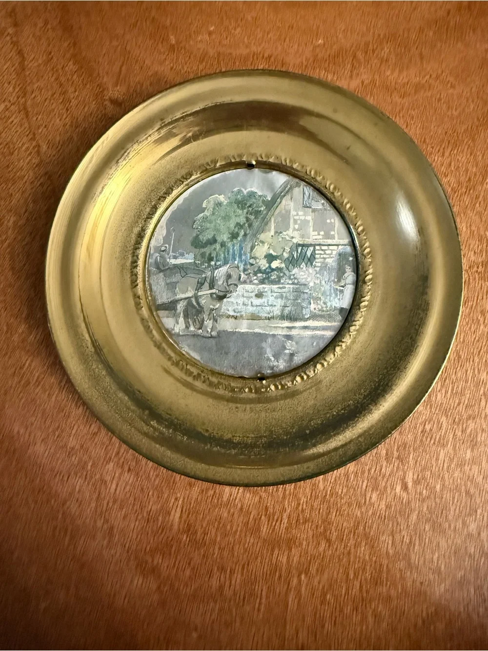 Vintage Picture Brass-Tone Round Wall Plaque with Scenic Insert Gold Toned OSP